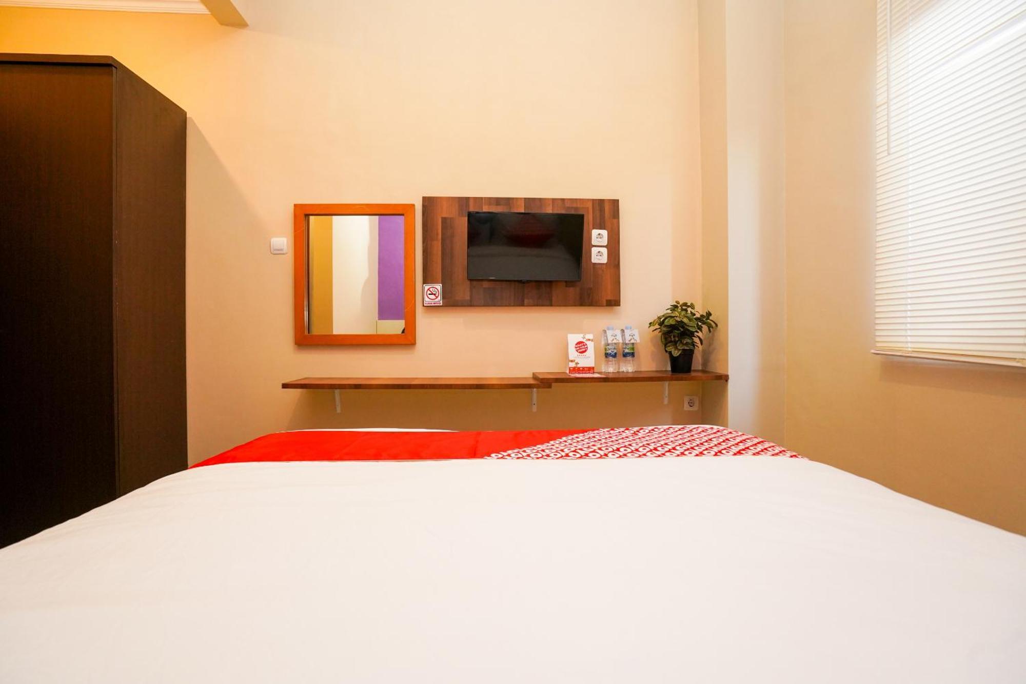 Hotel O Surabaya Near Surabaya Town Square Formerly Kupang Gunung Residence Zewnętrze zdjęcie