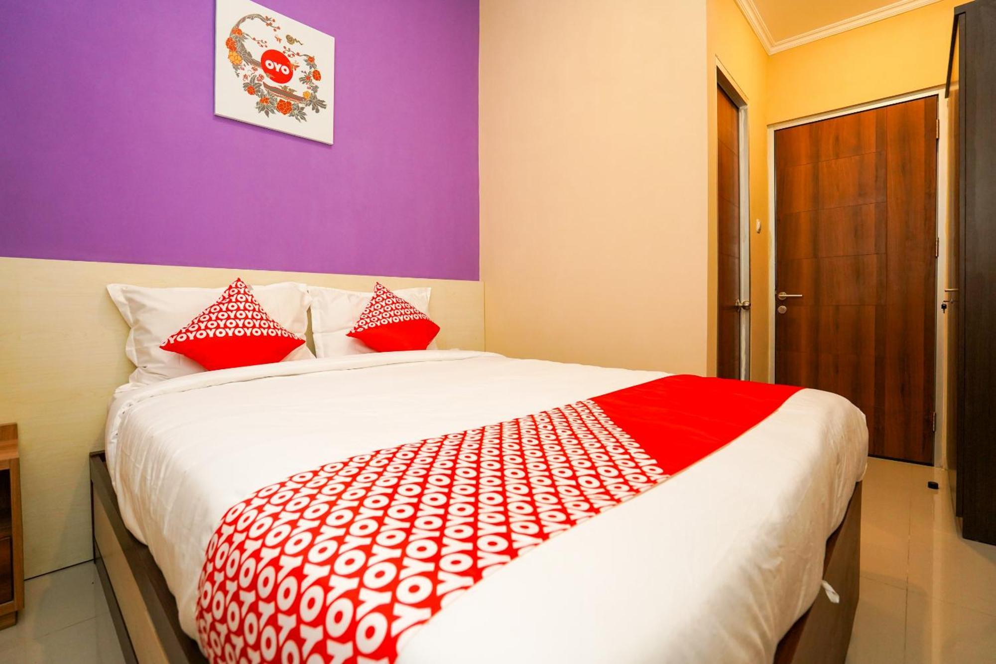 Hotel O Surabaya Near Surabaya Town Square Formerly Kupang Gunung Residence Zewnętrze zdjęcie