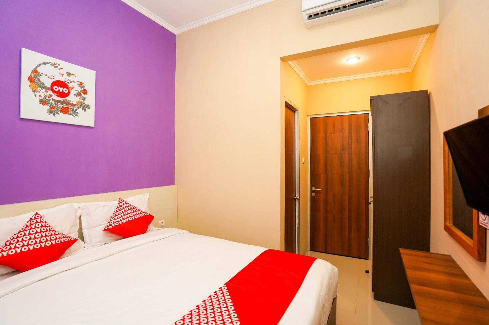 Hotel O Surabaya Near Surabaya Town Square Formerly Kupang Gunung Residence Zewnętrze zdjęcie